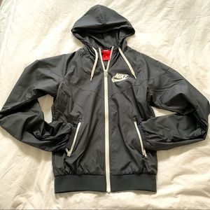 Black Nike Windbreaker